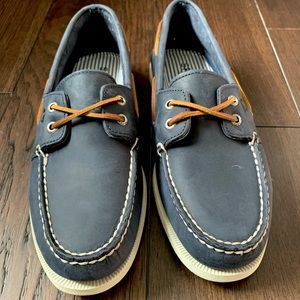 NWOT Men’s Navy Blue Sperry’s